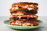 Best Reuben Sandwich Recipe - How to Make Reuben Sandwich image
