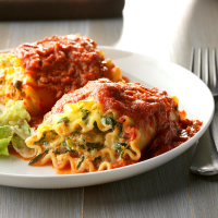 Spinach Lasagna Roll-Ups Recipe: How to ... - Taste of Home image