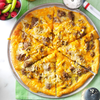Sausage and Hashbrown Breakfast Pizza Recipe: How to Make It image