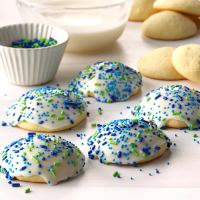 Frosted Anise Sugar Cookies Recipe: How to Make It image