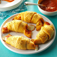 CRESCENT ROLLS WITH PEPPERONI AND STRING CHEESE RECIPES