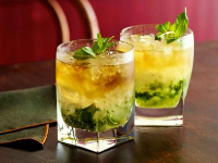 WHAT IS IN A MINT JULEP RECIPES