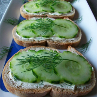 CUCUMBER SANDWICH SPREAD WITH DILL RECIPES