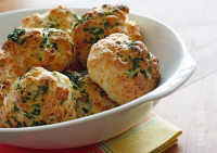 Easy Garlic Cheddar Biscuits - Delicious Healthy Recipes ... image