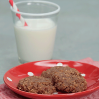 Easy No-Bake Chocolate Oatmeal Cookies - Southern Li… image