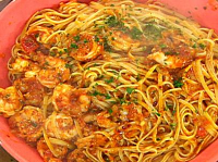 Shrimp and Linguine Fra Diavolo Recipe - Food Network image