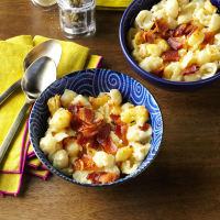 Slow-Cooker Bacon Mac & Cheese Recipe: How to Make It image
