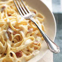 Creamy Pasta with Bacon Recipe: How to Make It image