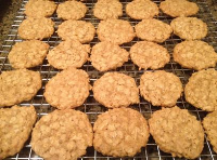 Quaker Oats Vanishing Oatmeal Cookies | Just A Pinch Recipes image