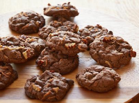 Chocolate Chocolate-Chip Muffins Recipe | Nigella Lawso… image