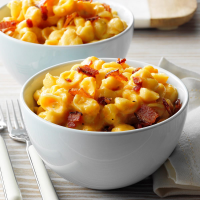 Smoked Mac and Cheese Recipe: How to Make It image