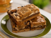 Chocolate Peanut Butter S’mores Bars Recipe - Food Ne… image