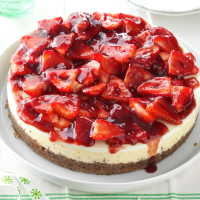 Glazed Strawberry Cheesecake Recipe: How to Make It image