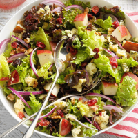 Elegant Cranberry Pear Salad Recipe: How to Make It image