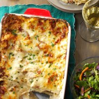 Chicken Alfredo Lasagna Recipe: How to Make It image