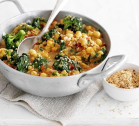 Chickpea, tomato & spinach curry recipe | BBC Good Food image