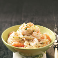 Shrimp Fettuccine Alfredo Recipe: How to Make It image