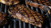 Montreal Peppered Steak | Grill Mates - McCormick image
