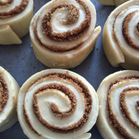CINNAMON ROLLS IN A CAN RECIPES