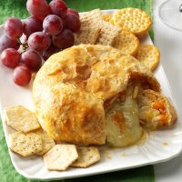 HOW TO MAKE BAKED BRIE IN PUFF PASTRY RECIPES