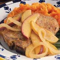 Pork Chops with Apples Recipe: How to Make It image
