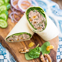 17 Healthy Wrap Recipes for a High Protein Lunch - Brit ... image