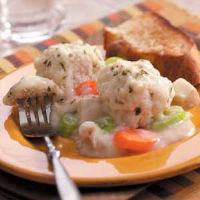 Simple Chicken and Dumplings Recipe: How to Make It image