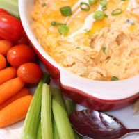 HOW TO MAKE BUFFALO CHICKEN DIP IN THE MICROWAVE RECIPES