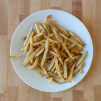 How to cook frozen French fries using an ... - Air Fry Guide image