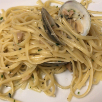 LINGUINE WITH WHITE CLAM SAUCE RECIPES