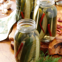 Grandma's Dill Pickles Recipe: How to Make It image