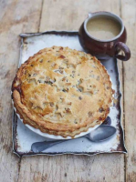 Christmas hodgepodge pie | Jamie Oliver recipes image