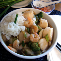Shrimp and Scallop Stir-Fry Recipe - Food.com image