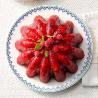 Molded Cranberry-Orange Salad Recipe: How to Make It image