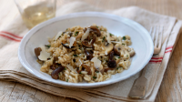 Mushroom risotto recipe - BBC Food image