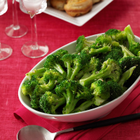 Super-Simple Garlic Broccoli Recipe: How to Make It image