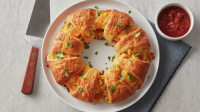 Bacon, Egg and Cheese Brunch Ring Recipe - Pillsbury.com image