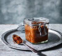 Tom Kerridge’s madras curry paste recipe | BBC Good Food image