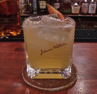 La Gran Manzana Cocktail Recipe image