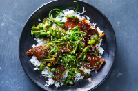 Stir-Fried Beef and Sugar Snap Peas Recipe - NYT Cooking image