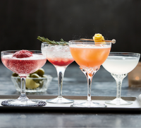 HOW TO MAKE THE BEST COSMOPOLITAN RECIPES