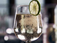 WHAT IS A SPRITZER DRINK RECIPES