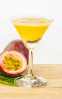 Porn Star Martini Cocktail Recipe - Crafty Bartending image