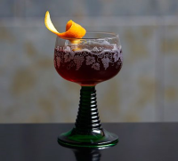 Manhattan cocktail recipe | BBC Good Food image