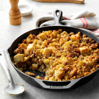 Deluxe Cornbread Stuffing Recipe: How to Make It image