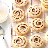 Cinnamon Bun Cookies Recipe: How to Make It image