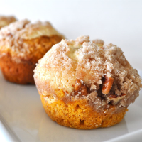 BANANA MUFFINS WITH CRUMBLE TOPPING RECIPES