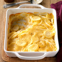 SCALLOPED POTATOES WITH CHEESE AND ONIONS RECIPES