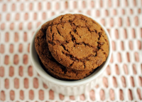 MOLASSES AND GINGER COOKIES RECIPES