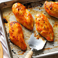 Spicy Apricot-Glazed Chicken Recipe: How to Make It image